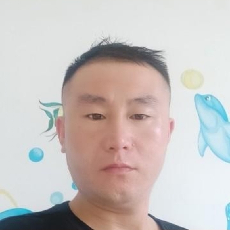 周广瑞的第一张照片--济南相亲服务中心