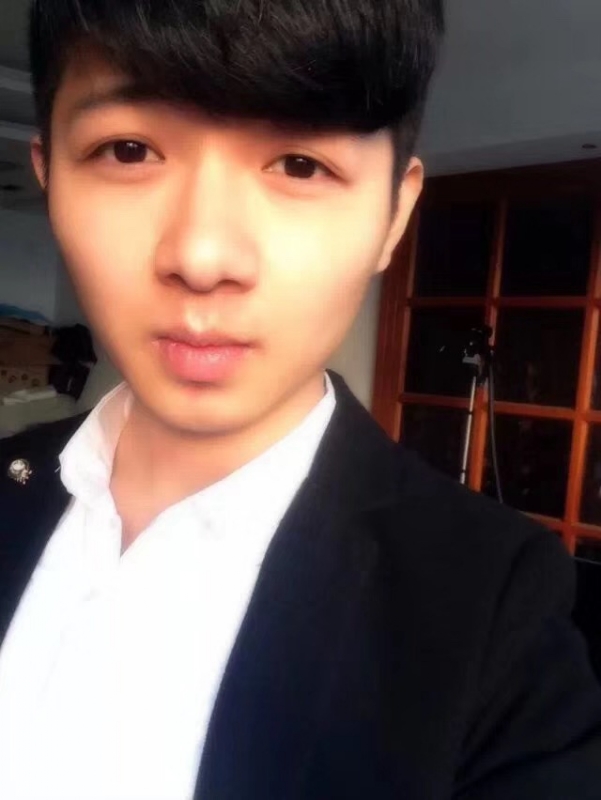 萨拉嘿呦的第一张照片--济南相亲服务中心