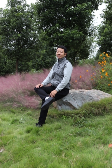 严小木的第一张照片--济南相亲服务中心