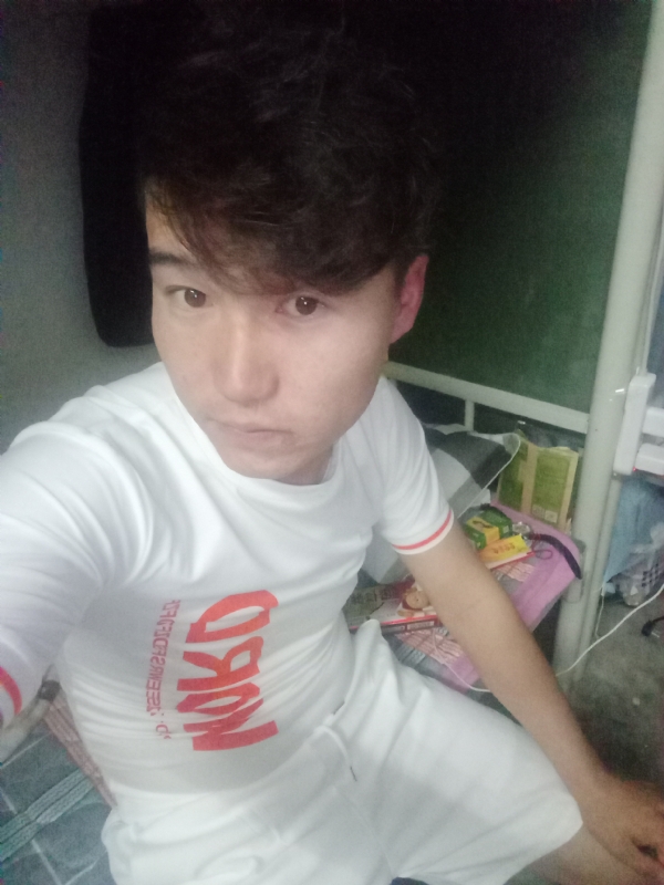 再回首的第一张照片--济南相亲服务中心