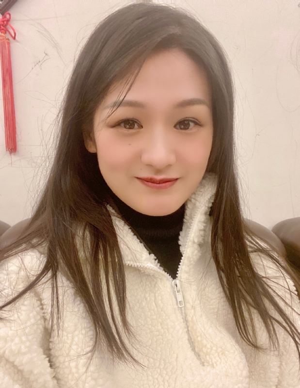盧盈穎的第二张照片--济南相亲服务中心