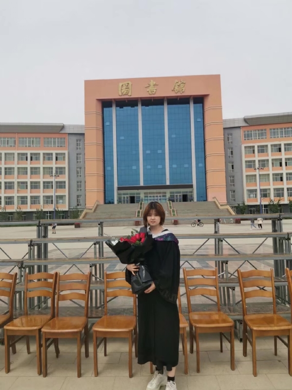 铁锤妹妹的第一张照片--济南相亲服务中心