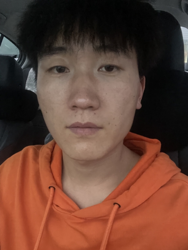 李的第二张照片--济南相亲服务中心