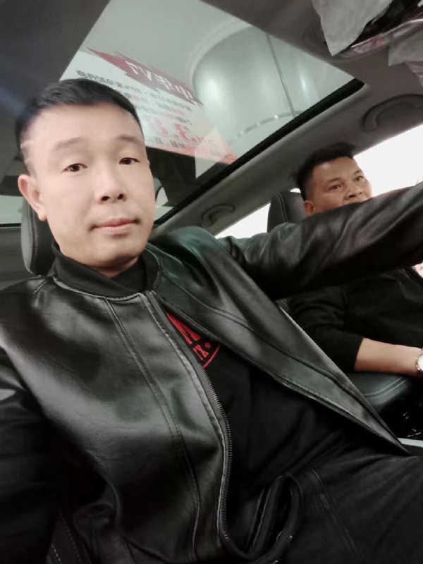 醉红尘的第一张照片--济南相亲服务中心