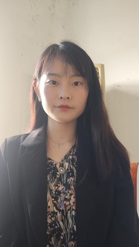 啾啾儿的第一张照片--济南相亲服务中心