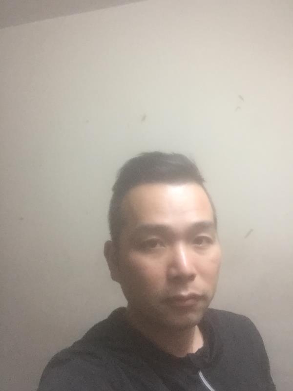 俊君的第一张照片--济南相亲服务中心
