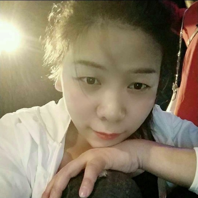 林露的第一张照片--济南相亲服务中心