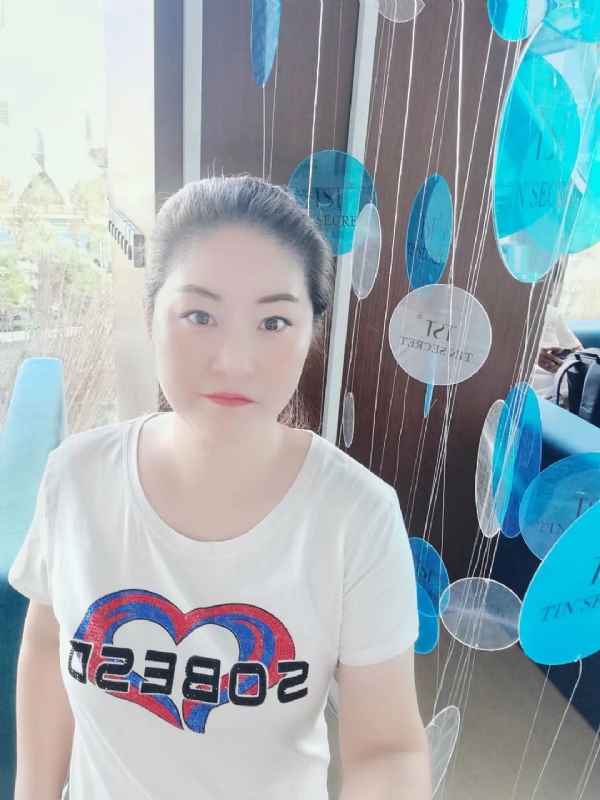 巷子里的童年的第一张照片--济南相亲服务中心