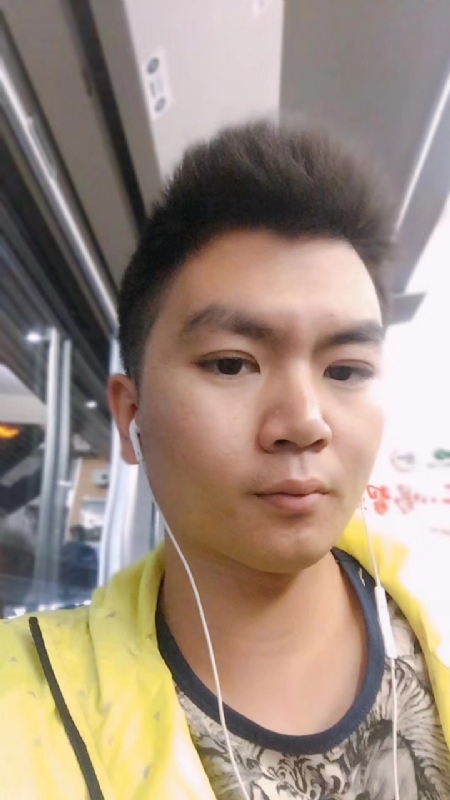 瑞泽的第一张照片--济南相亲服务中心