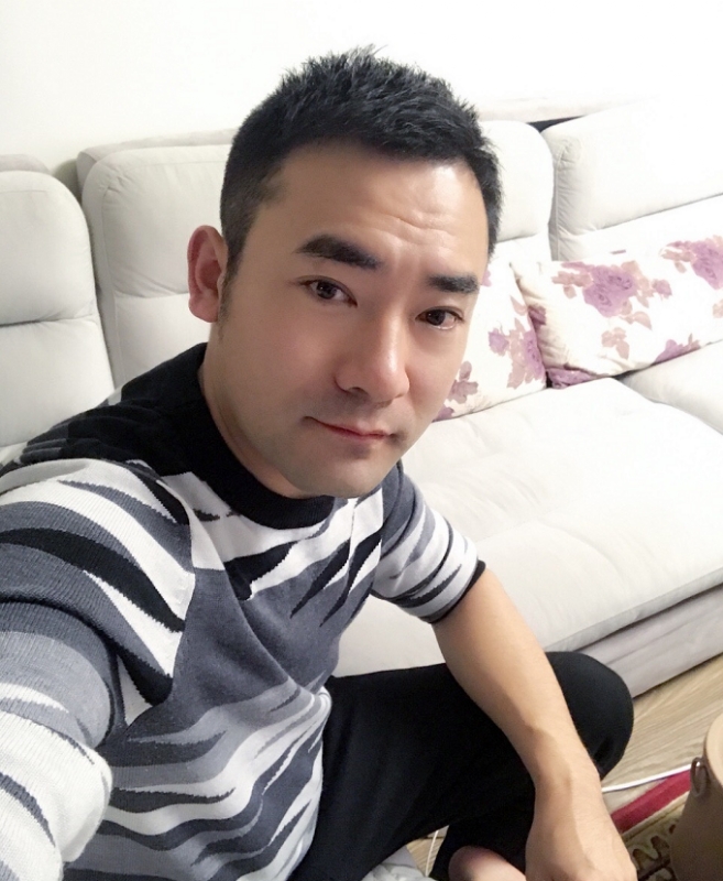 随风的第一张照片--济南相亲服务中心
