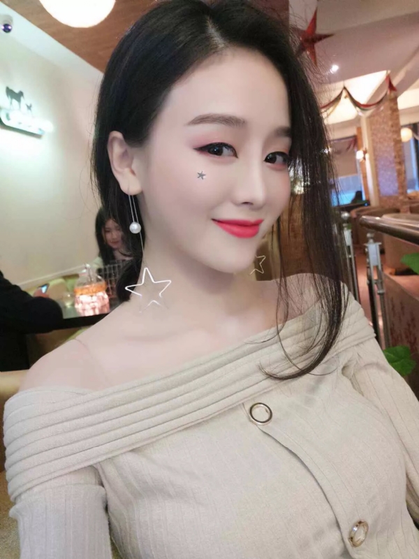 Cici的第四张照片--济南相亲服务中心