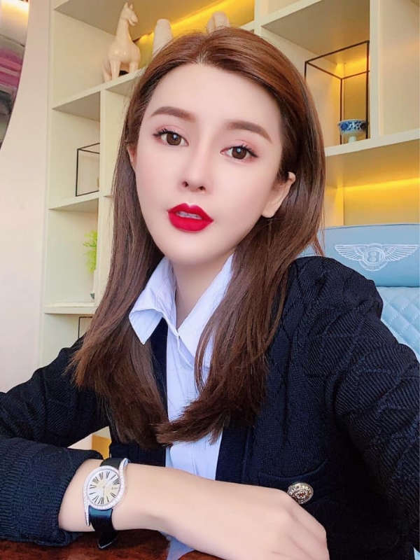 李嘉薇的第一张照片--济南相亲服务中心
