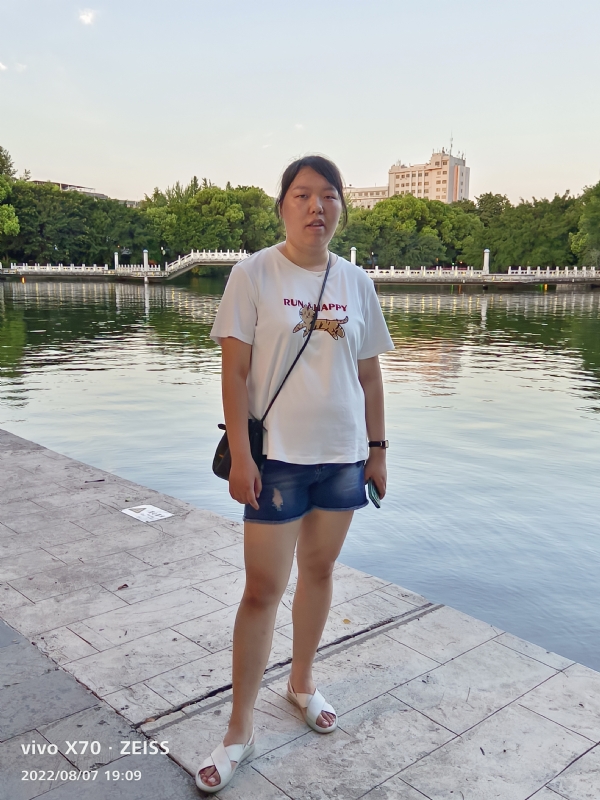 幸福触手可及的第一张照片--济南相亲服务中心