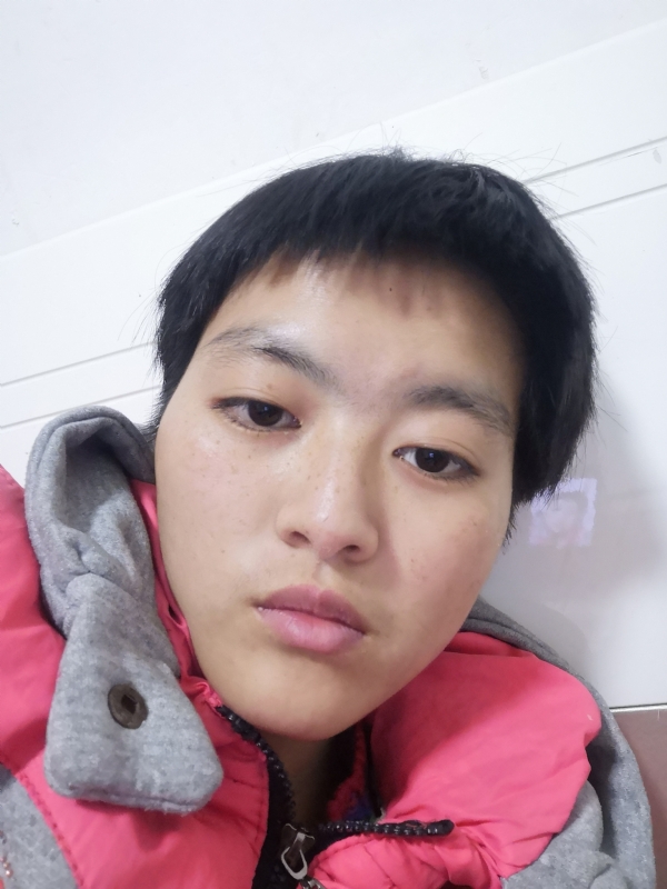 王秋艳的第一张照片--济南相亲服务中心