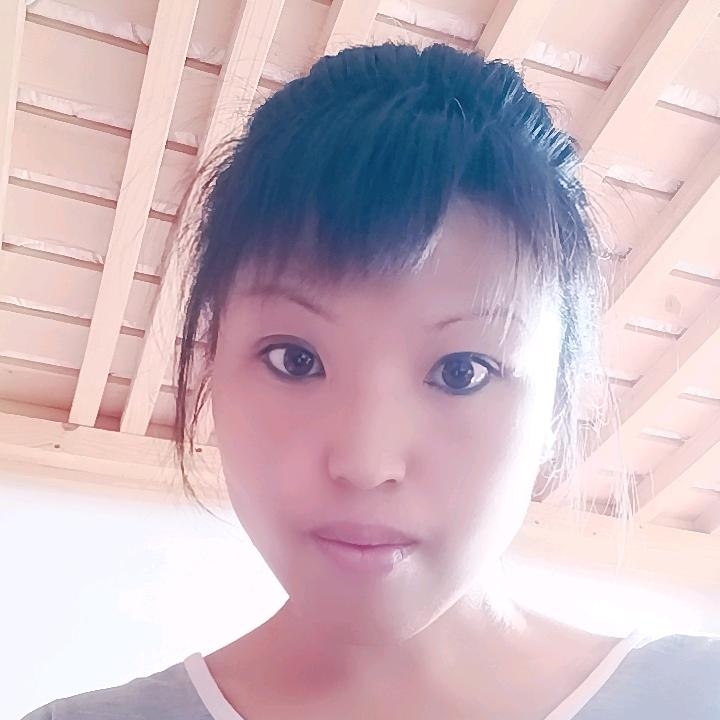 Lily的第一张照片--济南相亲服务中心