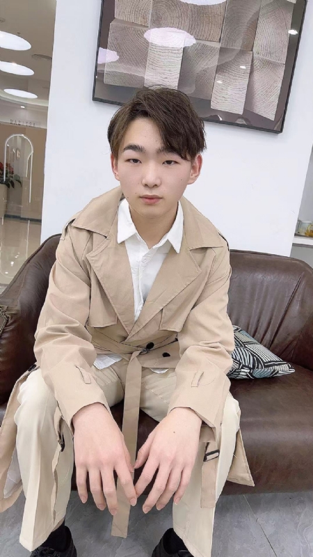 啊哲的第二张照片--济南相亲服务中心