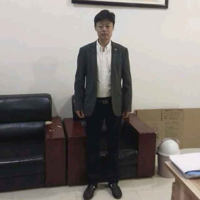 蓝天白云的第一张照片--济南相亲服务中心
