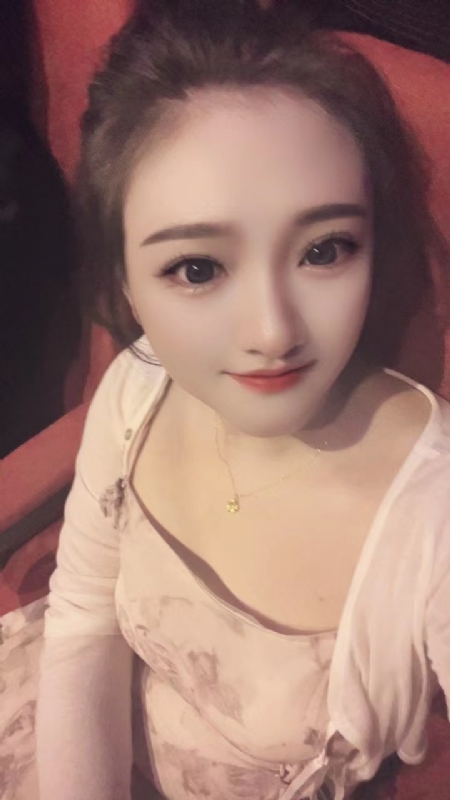 不倾城的第二张照片--济南相亲服务中心