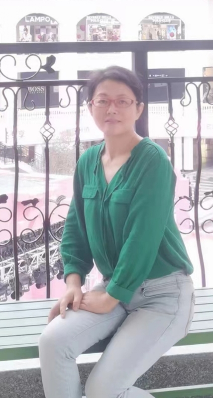 丽华的第一张照片--济南相亲服务中心