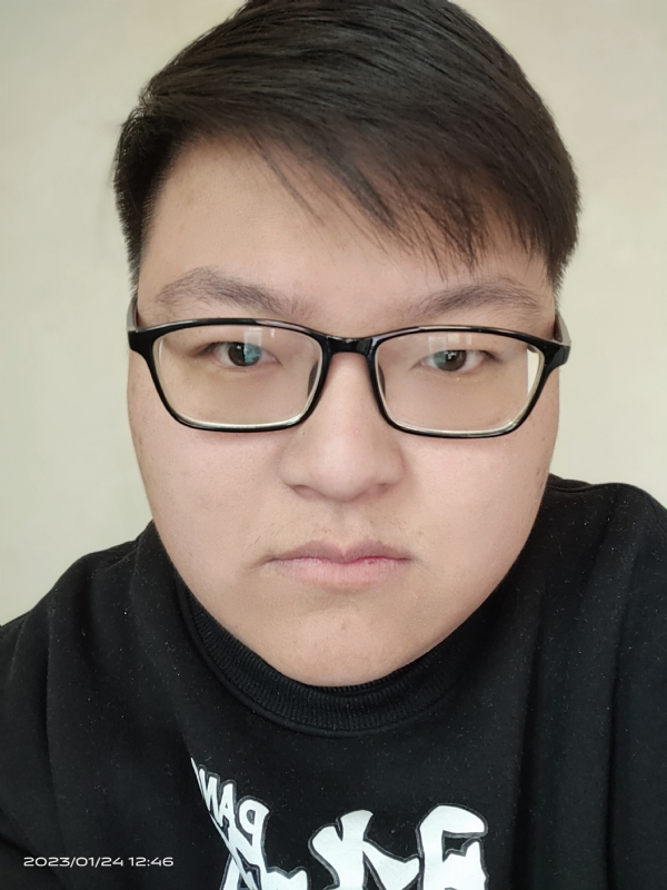 龙先生的第一张照片--济南相亲服务中心