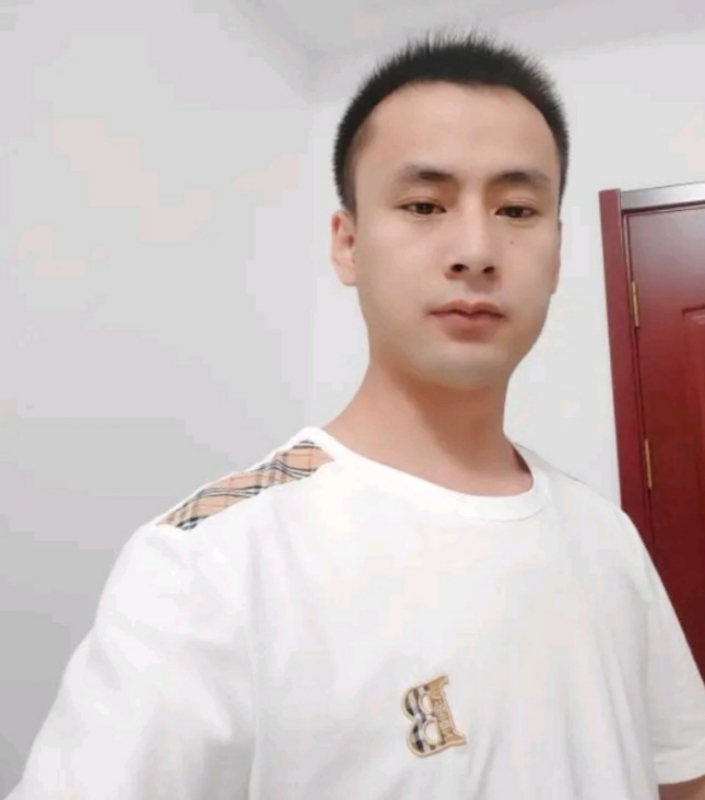海阔天空的第一张照片--济南相亲服务中心