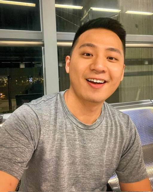 孤獨的男人的第三张照片--济南相亲服务中心