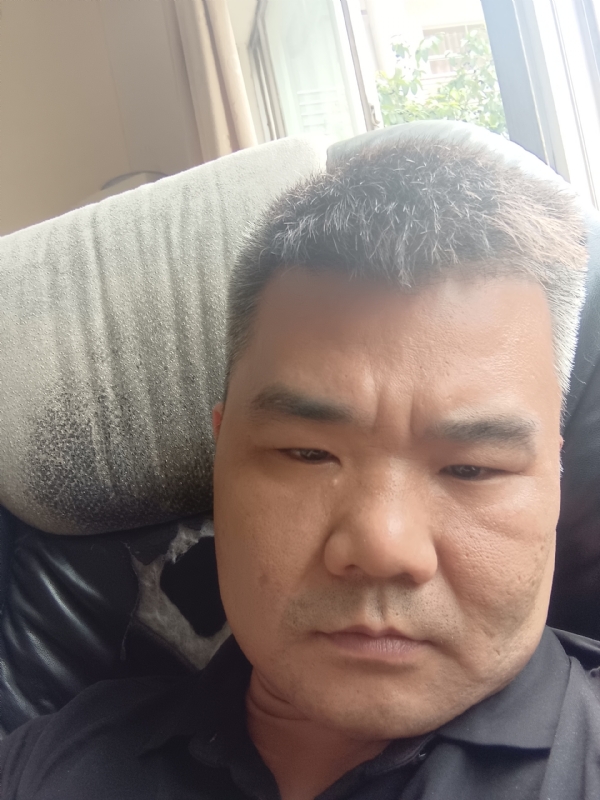 路人的第一张照片--济南相亲服务中心