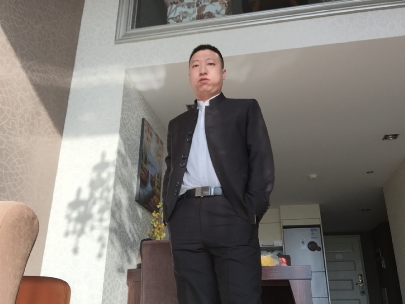 雅小炁的第一张照片--济南相亲服务中心