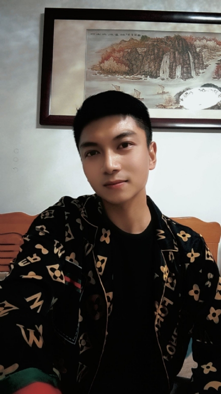 正直的火焰的第三张照片--济南相亲服务中心
