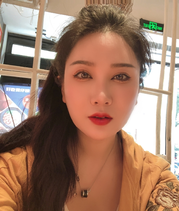 琳达的第二张照片--济南相亲服务中心