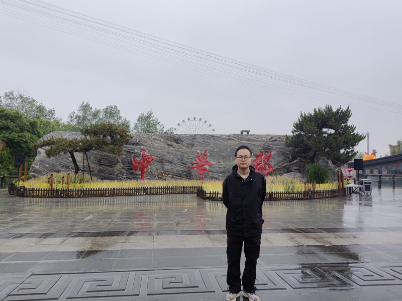 苏宾的第一张照片--济南相亲服务中心