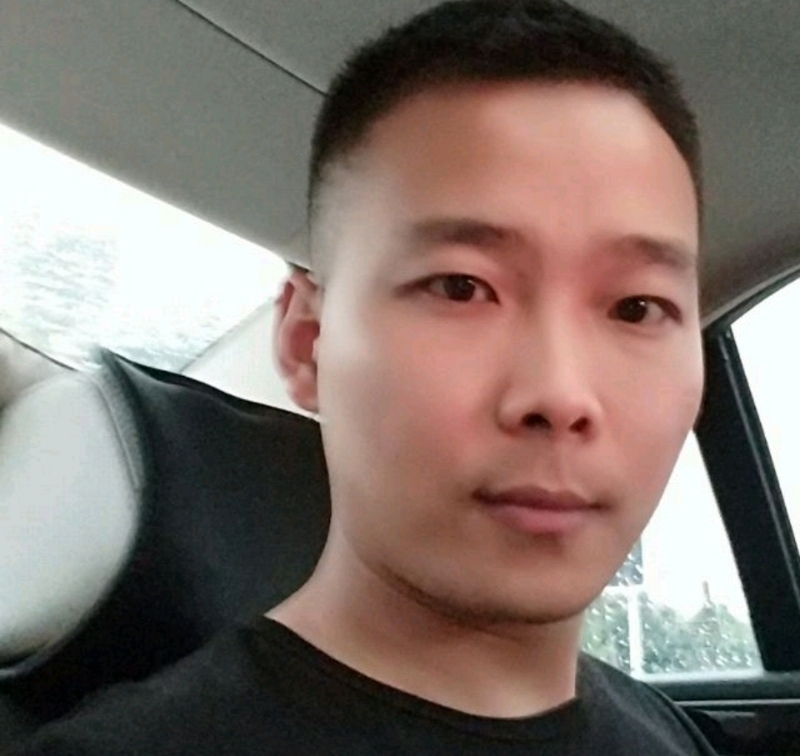 李先生的第二张照片--济南相亲服务中心