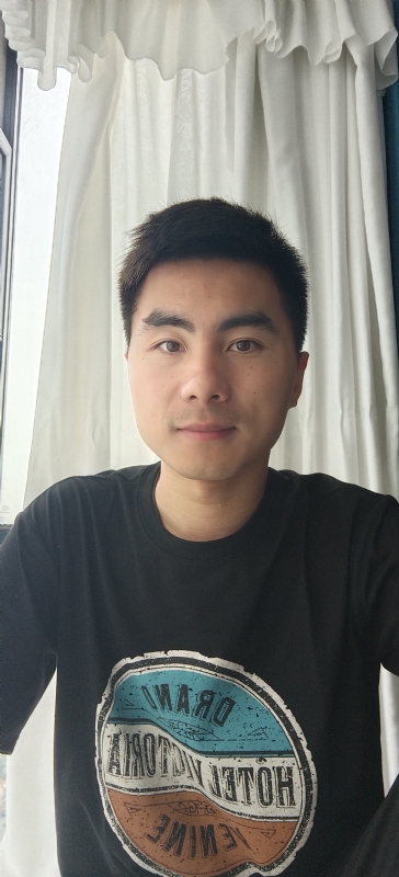 叶秋的第二张照片--济南相亲服务中心