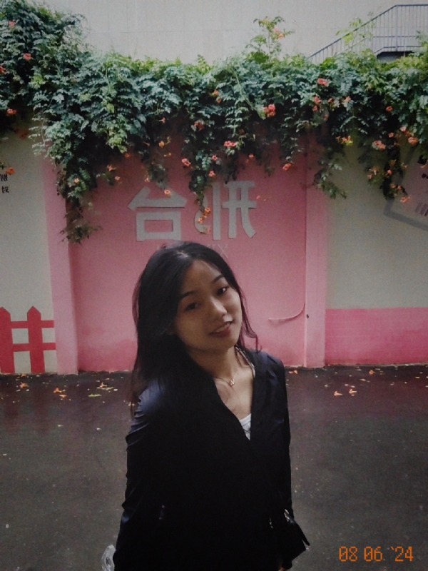 范范的丸子头的第一张照片--济南相亲服务中心