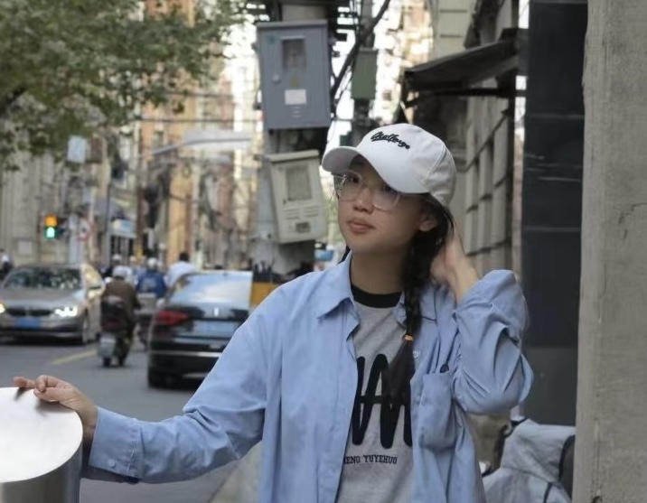 XIAOZOU的第二张照片--济南相亲服务中心