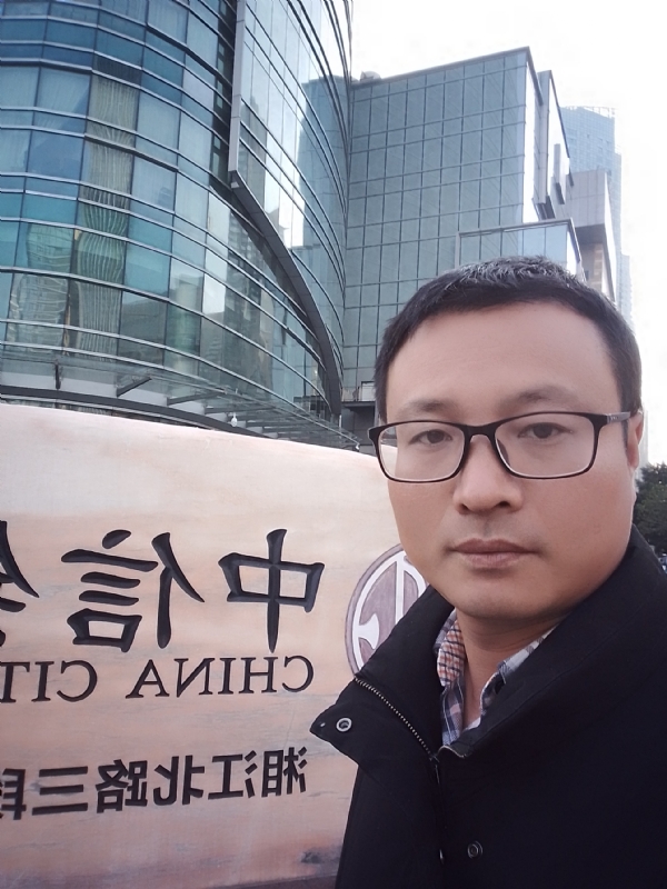 晚秋的第一张照片--济南相亲服务中心