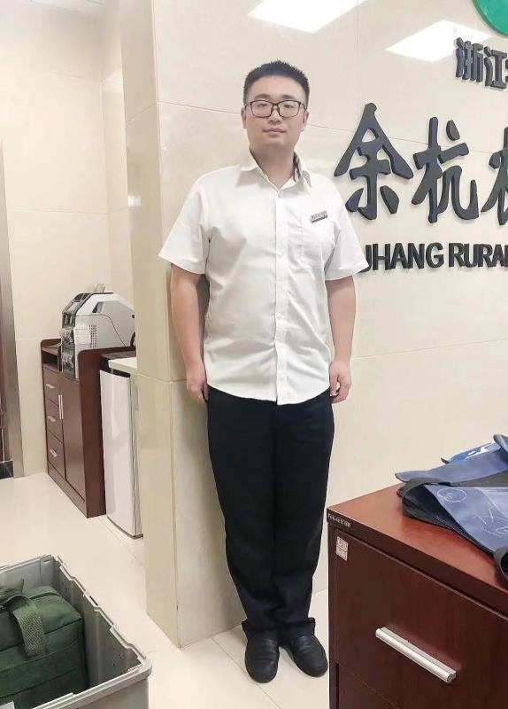 君临天下的第一张照片--济南相亲服务中心