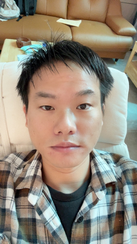 向日葵的第一张照片--济南相亲服务中心