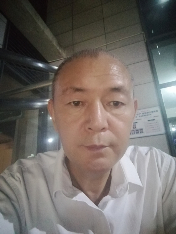 老李的第一张照片--济南相亲服务中心