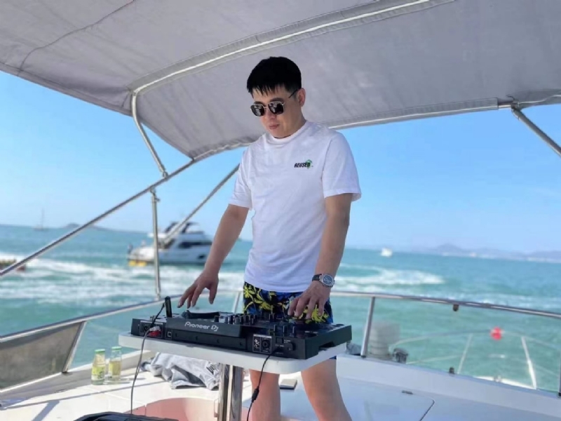 魔盒的第一张照片--济南相亲服务中心