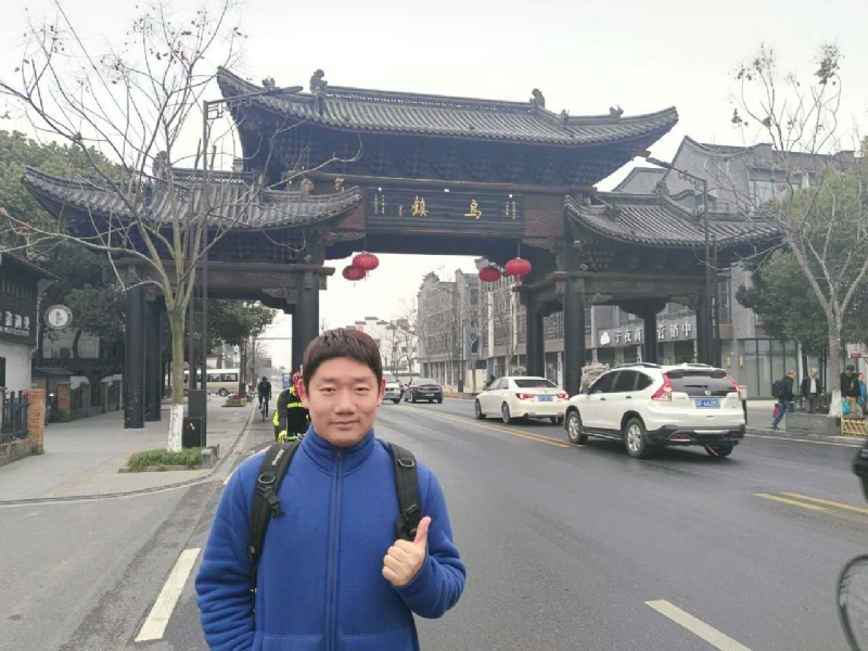 秋风秋雨的第一张照片--济南相亲服务中心