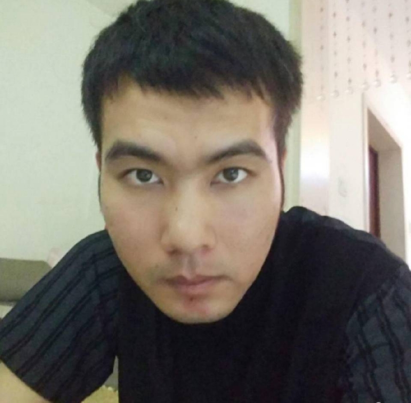 哭泣的小三的第二张照片--济南相亲服务中心