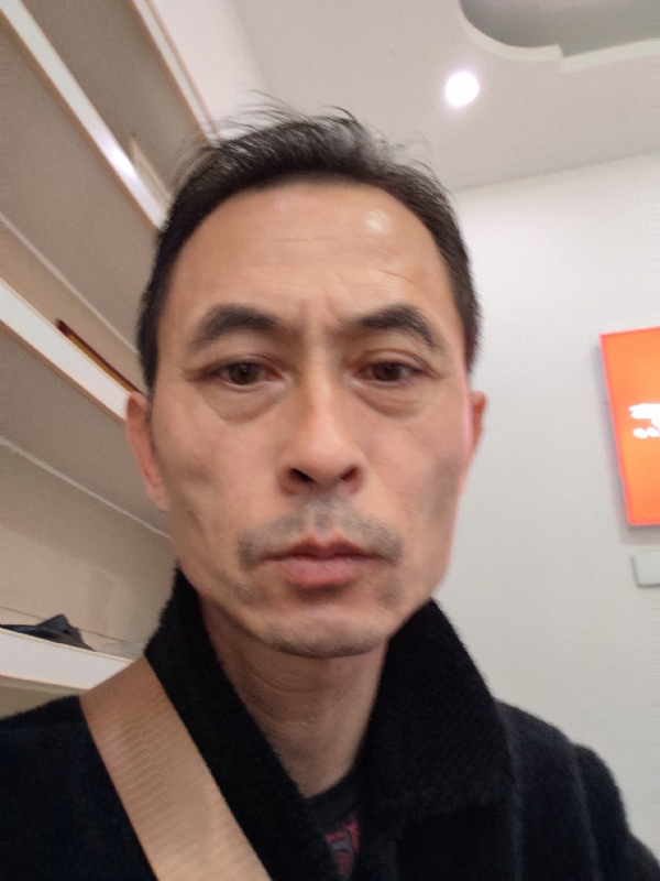 清晨阳光的第一张照片--济南相亲服务中心