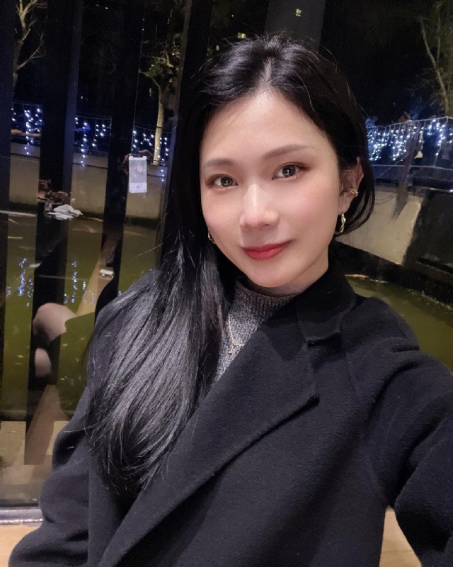 欣欣向荣的第一张照片--济南相亲服务中心