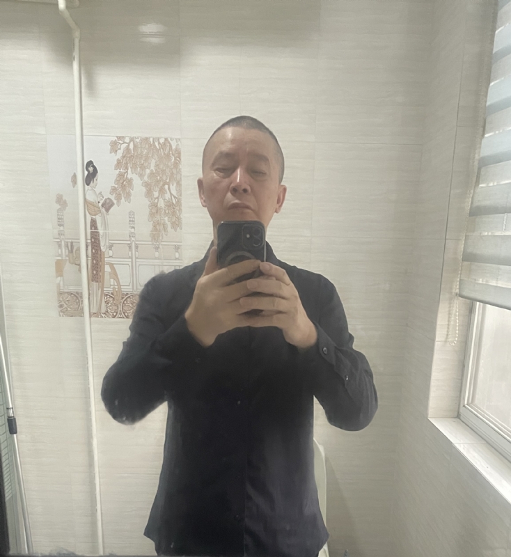 荣哥的第一张照片--济南相亲服务中心