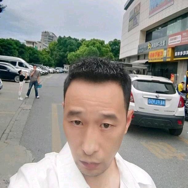 小林的第一张照片--济南相亲服务中心