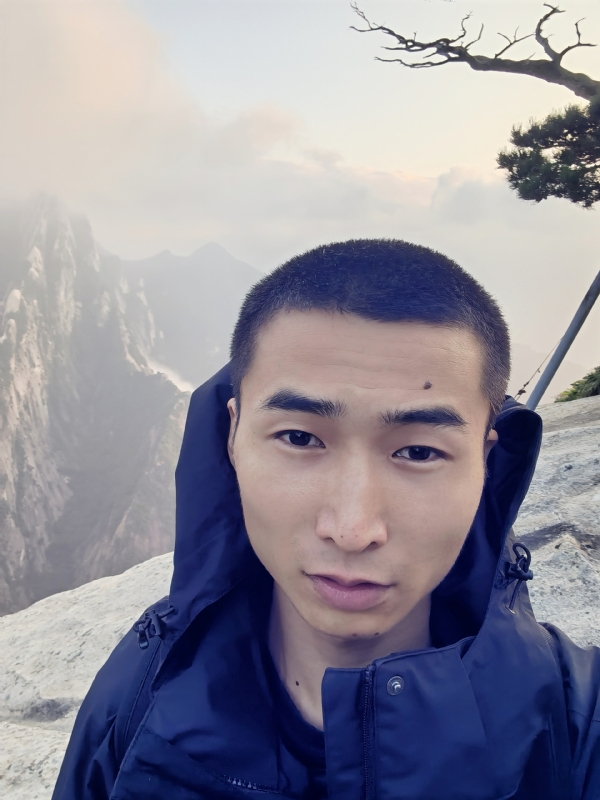 汪先生的第一张照片--济南相亲服务中心