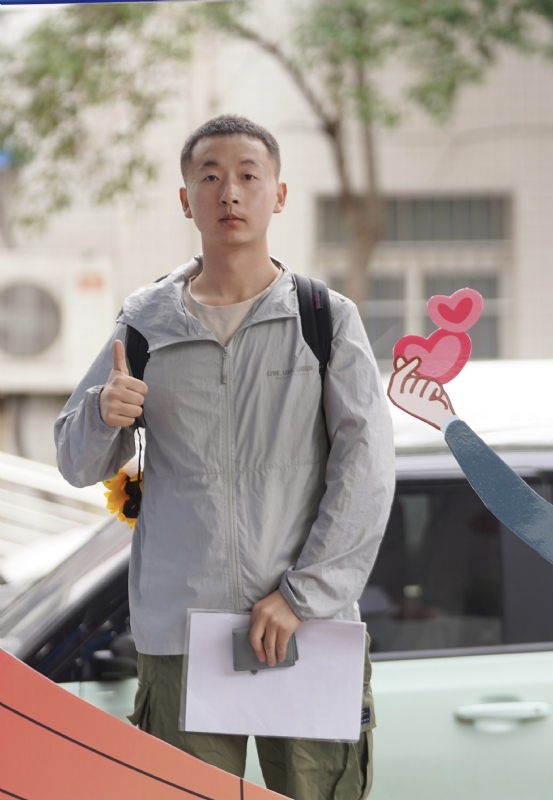 当下的第一张照片--济南相亲服务中心