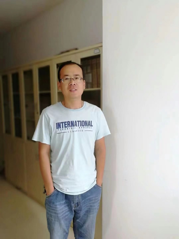 黄土麦田的第三张照片--济南相亲服务中心