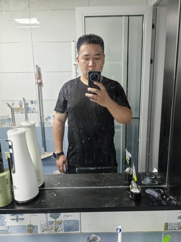 孙老师儿的第一张照片--济南相亲服务中心